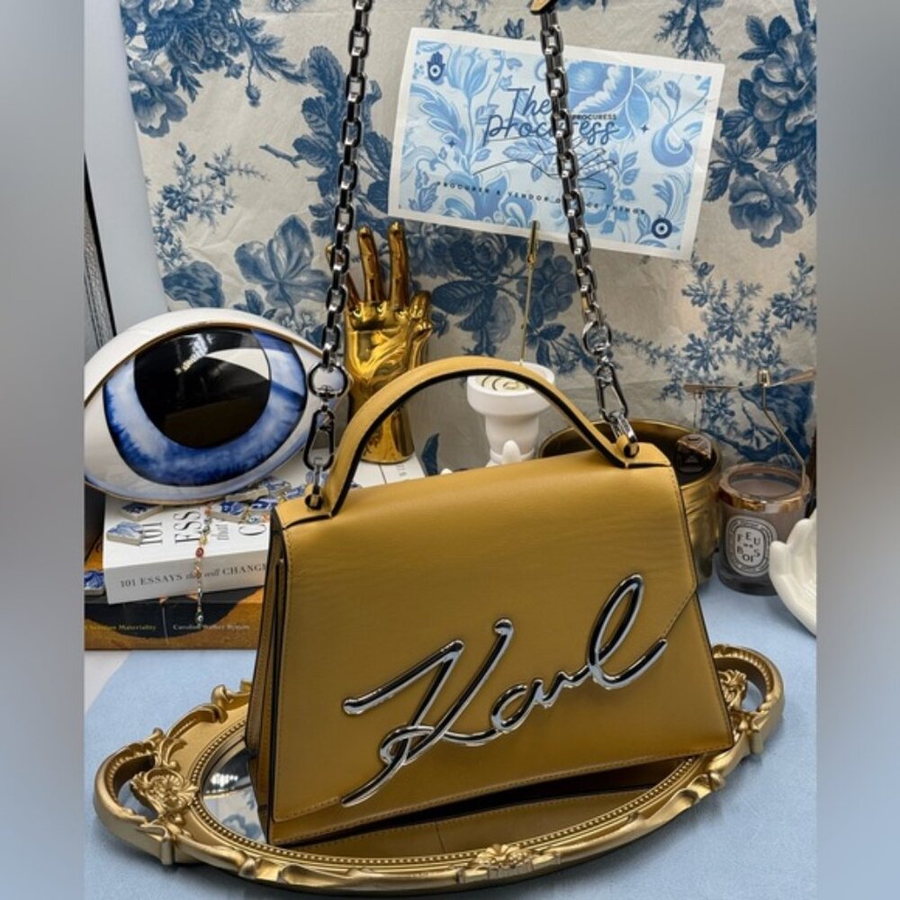 🆕 KARL LAGERFELD 🧿 NWOT K/Signature Medium Crossbody Bag, Trench Beige Yellow - Picture 2 of 16